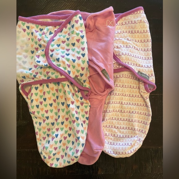 SwaddleMe Other - 3 SwaddleMe bundle! Size SM/MD 7-14lbs